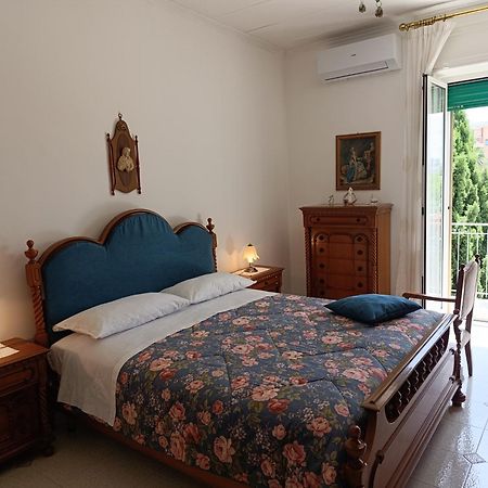 Le Rondini Apartment Трани Екстериор снимка