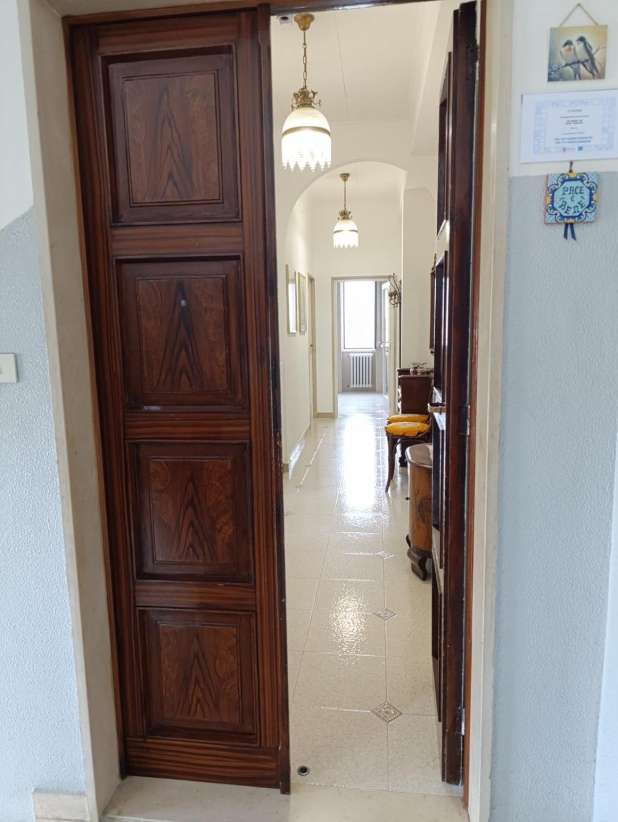 Le Rondini Apartment Трани Екстериор снимка