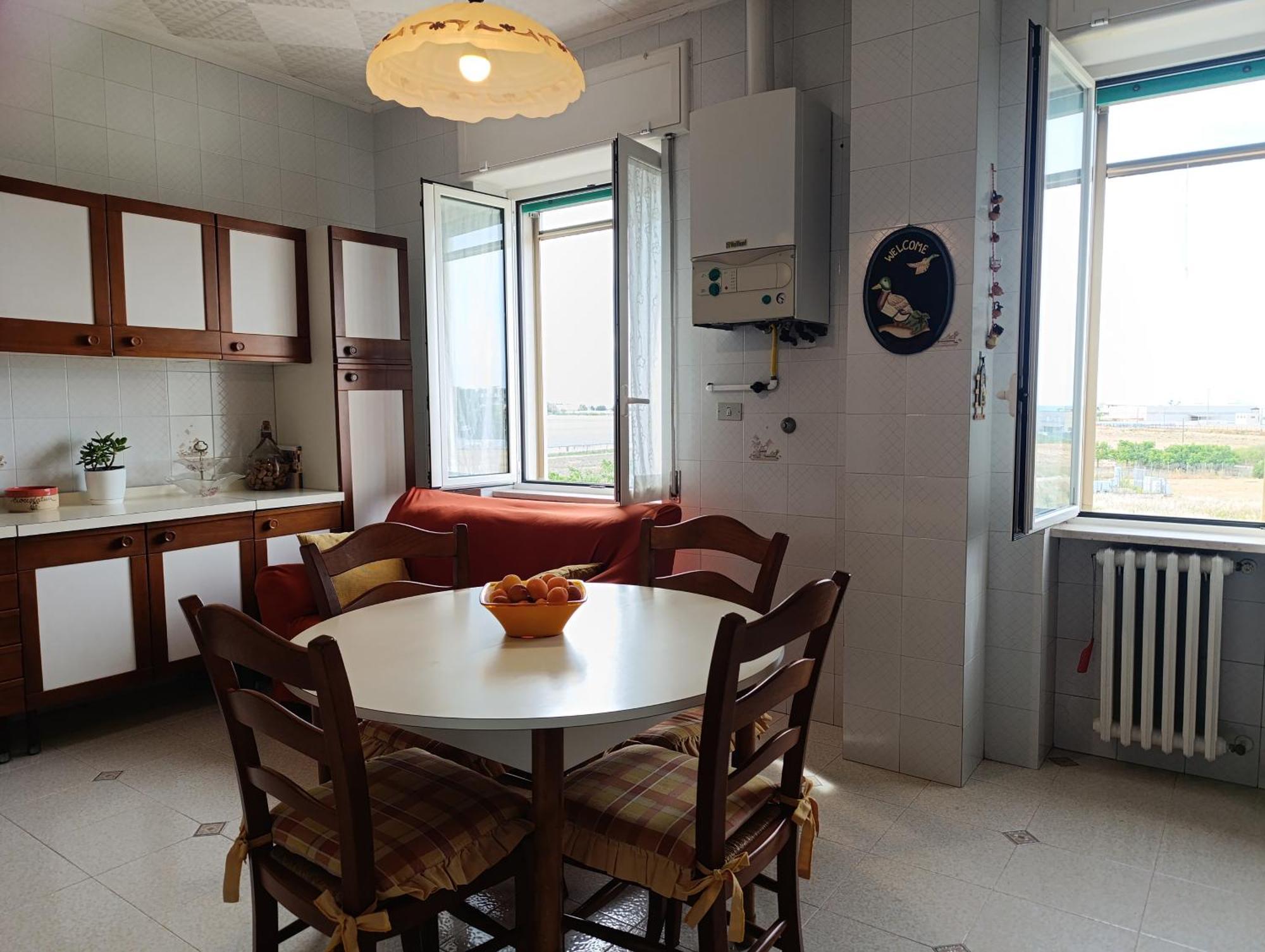 Le Rondini Apartment Трани Екстериор снимка